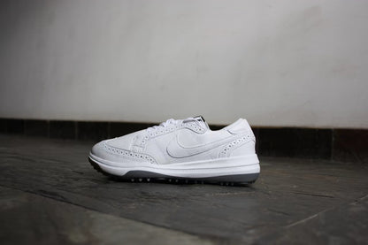SPIKED NIKE GD