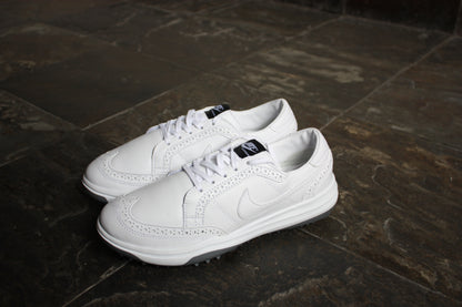 SPIKED NIKE GD